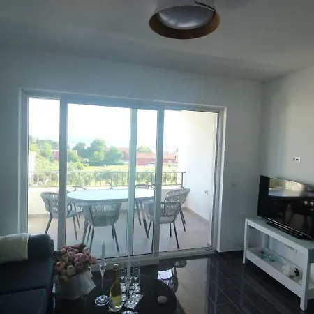 Dora 1 Villa